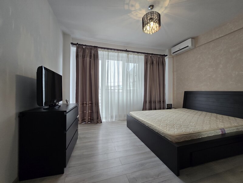 Bucurestii Noi apartament cu 2 camere spatios  etaj 1 centrala+ mobilat+ utilat  comision 0%